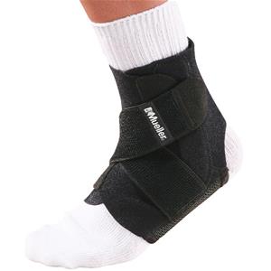 MUELLER Ankle Support With Straps
